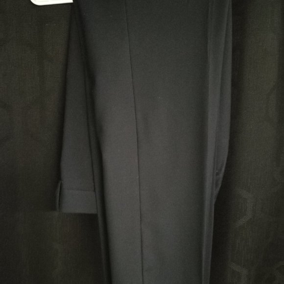 Lanfranco Men's Suit - Picture 5 of 6